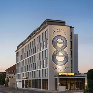 Hotel Super 8 By Wyndham ***